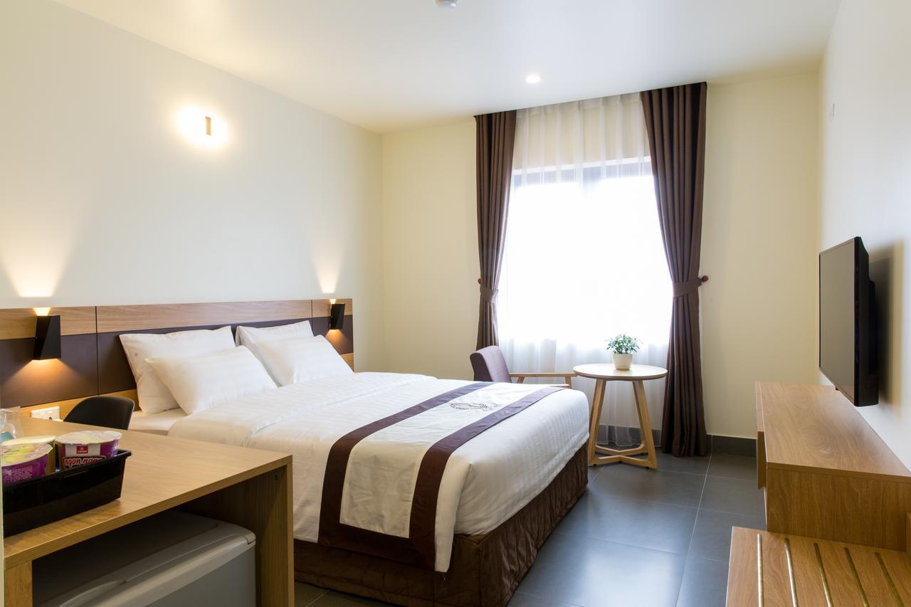 Punt Hotel Hai Phong Exterior foto
