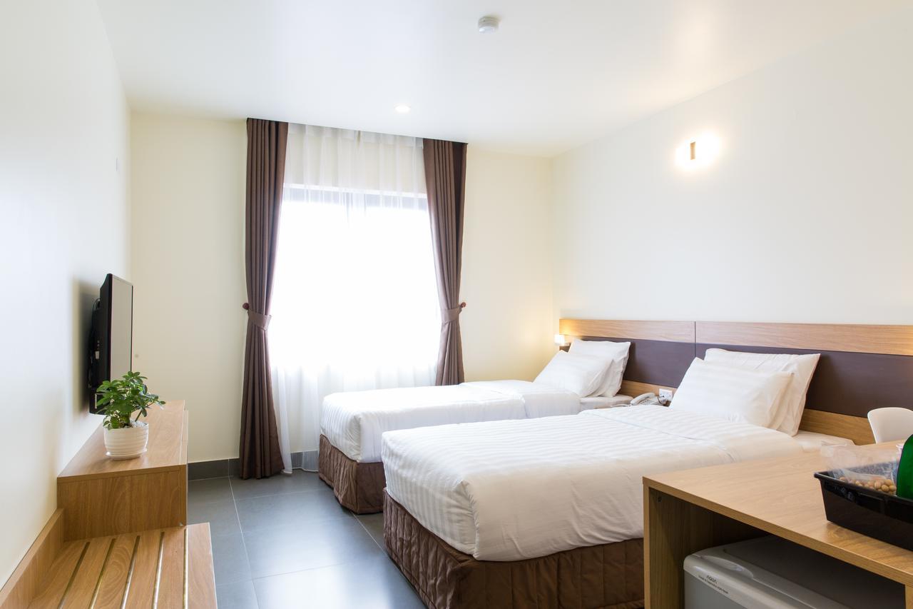 Punt Hotel Hai Phong Exterior foto